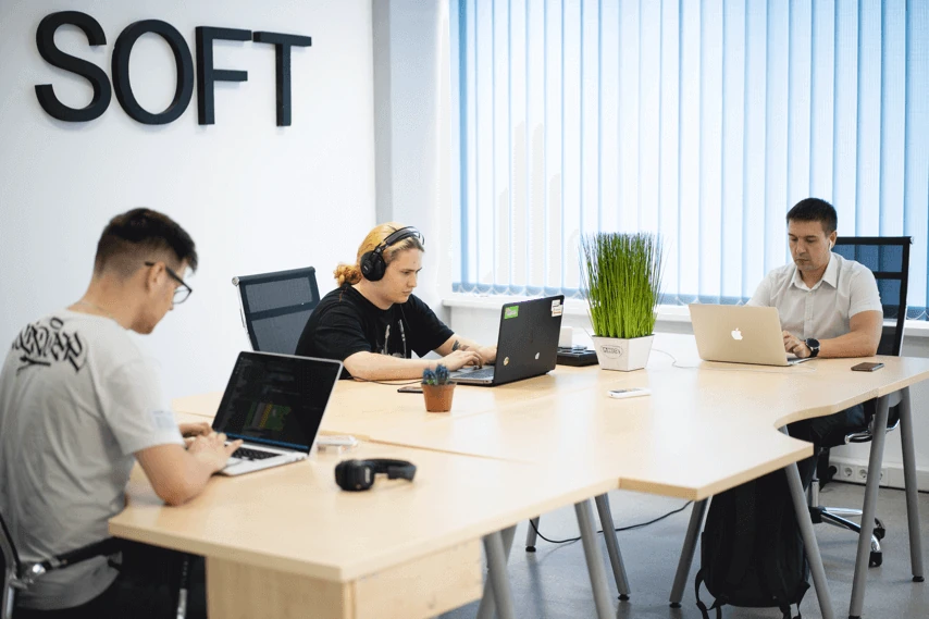 HebronSoft Office Workers